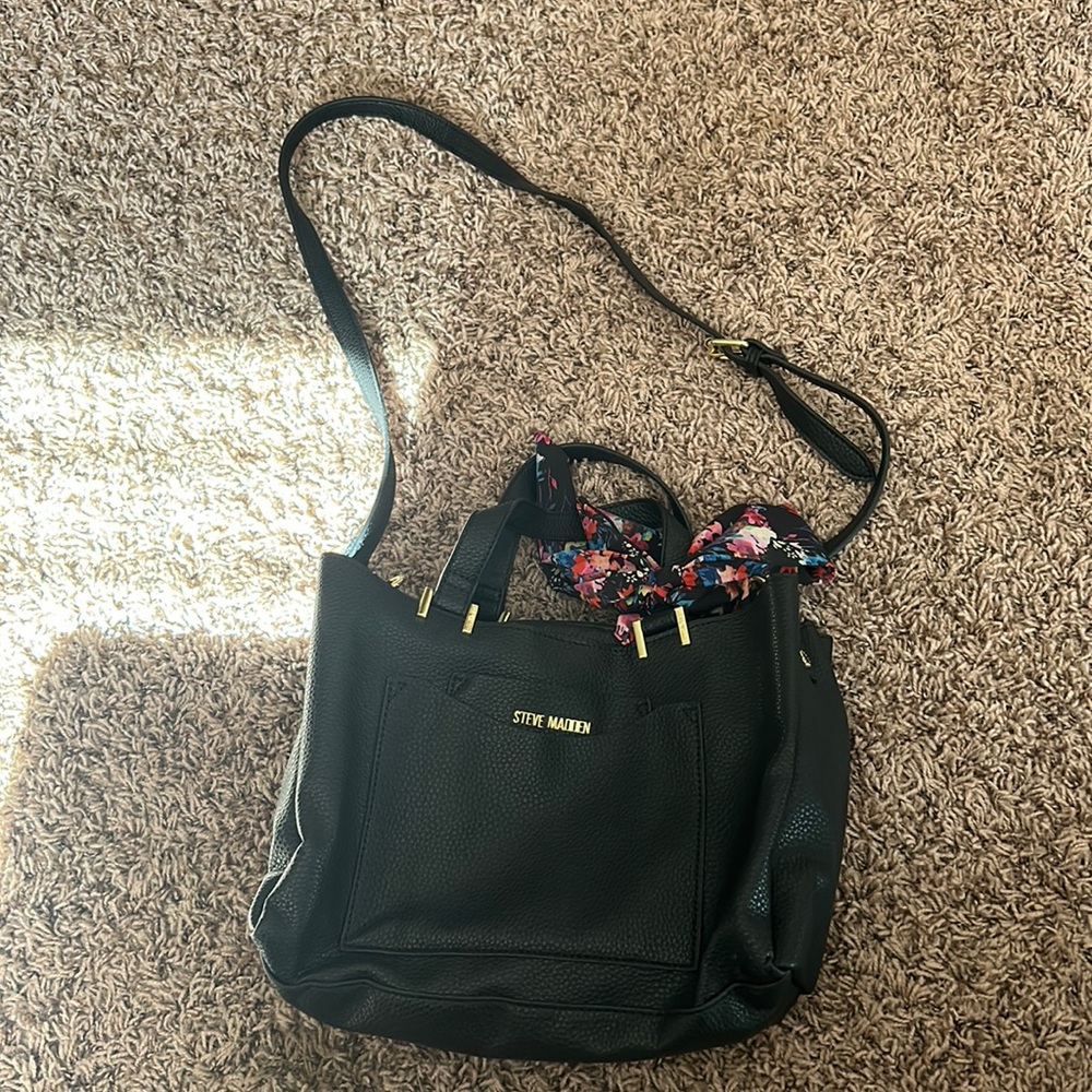 Steve Madden purse